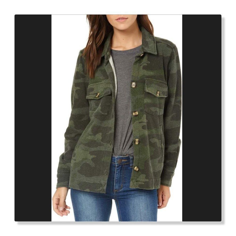 O'NEIL | 'Skylar' Camo Fleece Shirt Jacket - [size XS in Green]